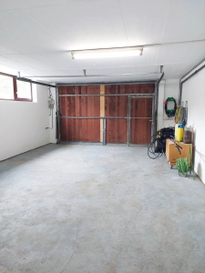 Garage Abstellraum